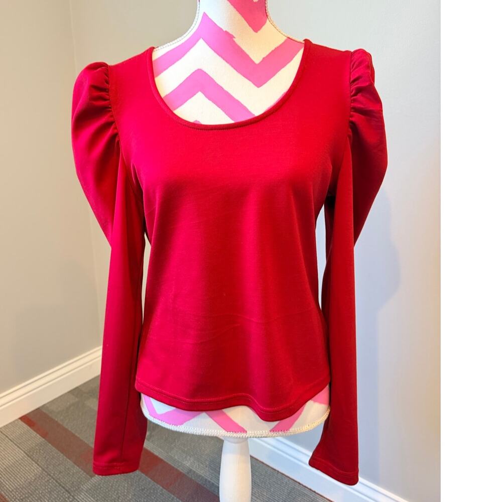 NWT On Twelfth Versona Puff Sleeve Long Sleeve Top Gypsy Red Size Large (L)